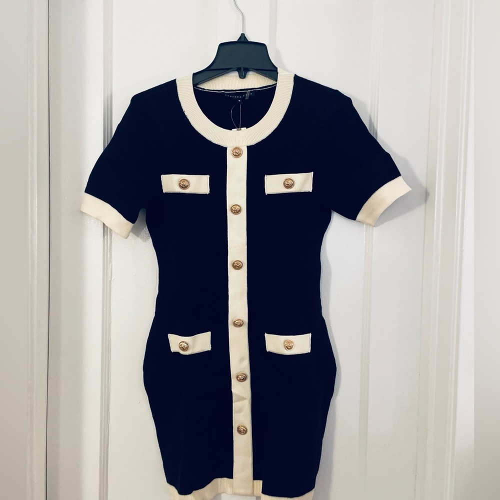 NWT! Endless Rose Contrast Rib Sheath Dress Gold Button Size Medium - Picture 2 of 15